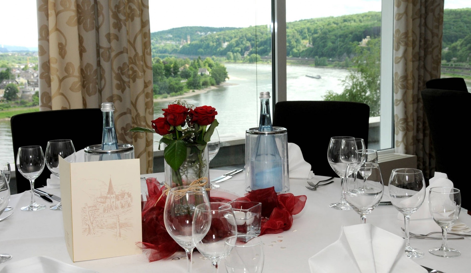 Speisekarte Saisonkarte Und Weinkarte Ringhotel Haus Oberwinter