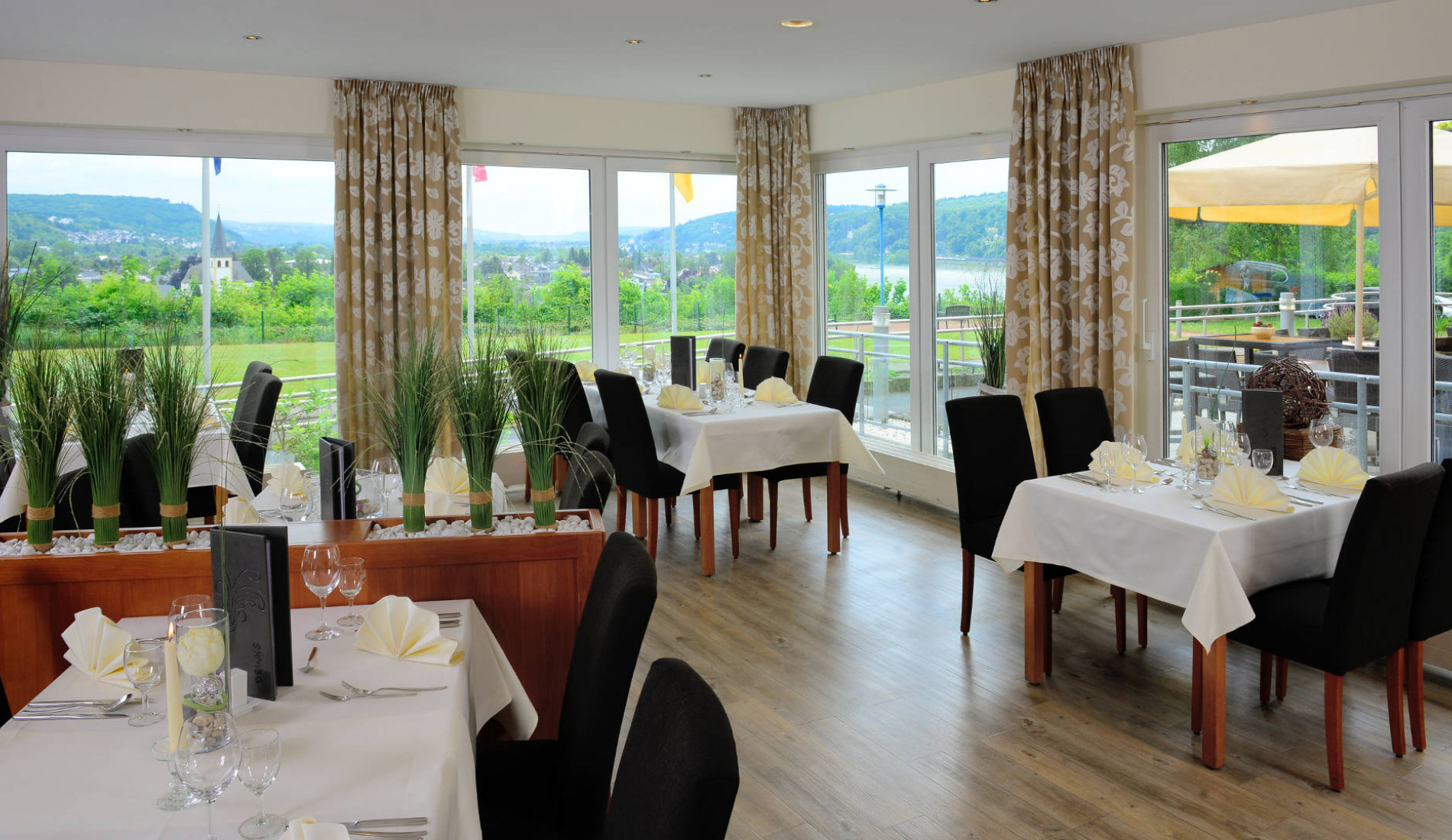 Speisekarte Saisonkarte Und Weinkarte Ringhotel Haus Oberwinter