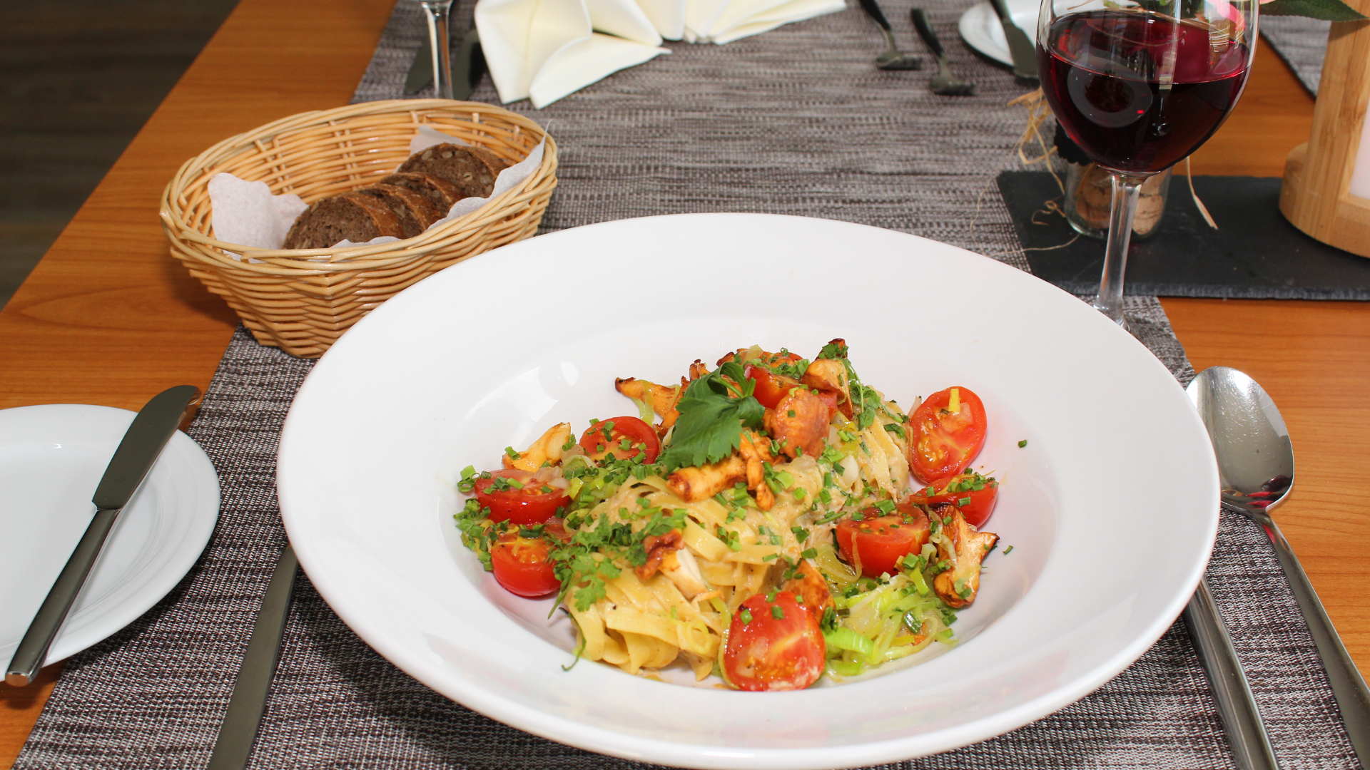 Leichte Sommerküche mit Pfiff-erlingen